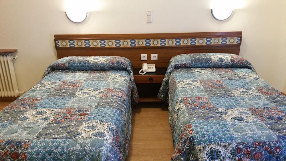 Hostal Felipe V 마드리드 외부 사진